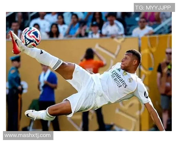 土耳其足球热潮中的明星球员是谁引发球迷热议